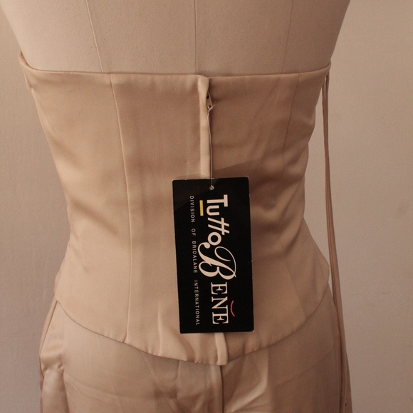 1990's Beige Satin Tutto Bene Two Piece Prom Dress - Picture 3 of 4